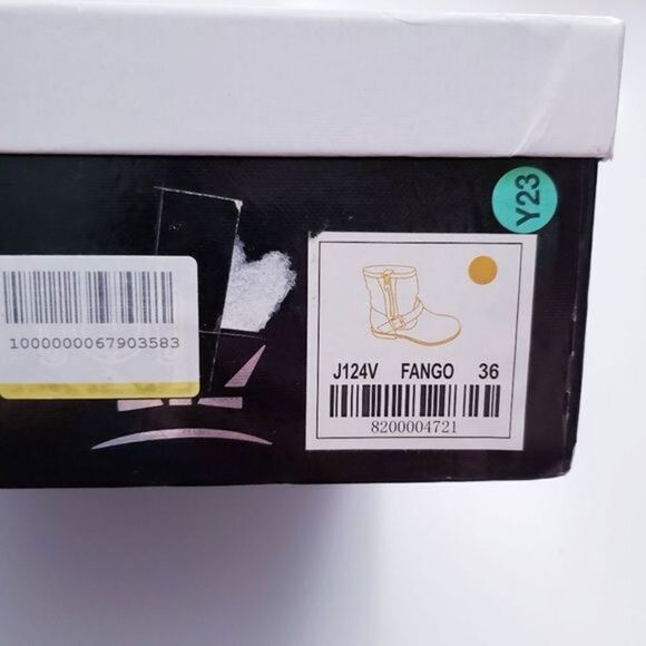 ‎Anthropologie Brown and Cream Distress Washed Lace Crochet Ankle Boots - Picture 6 of 6